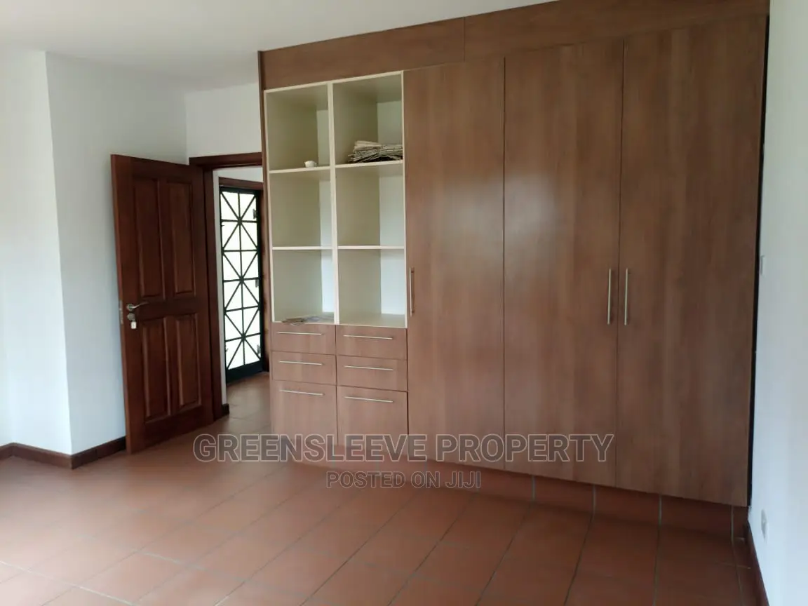 5bdrm Townhouse in Karen for Rent in Karen