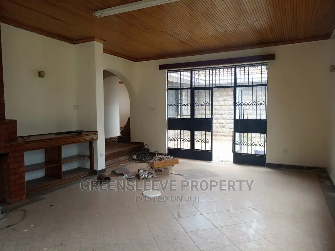 4bdrm Bungalow in Karen for Rent in Karen