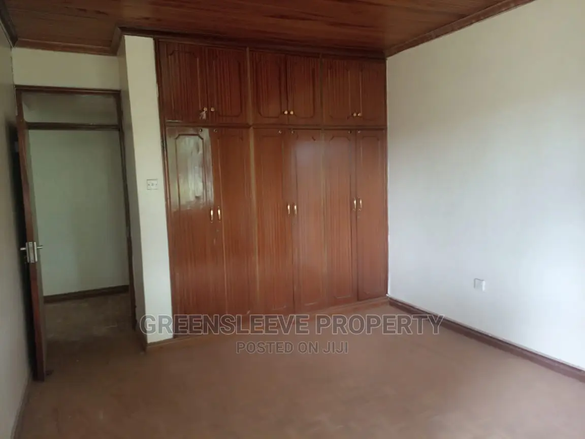 4bdrm Bungalow in Karen for Rent in Karen