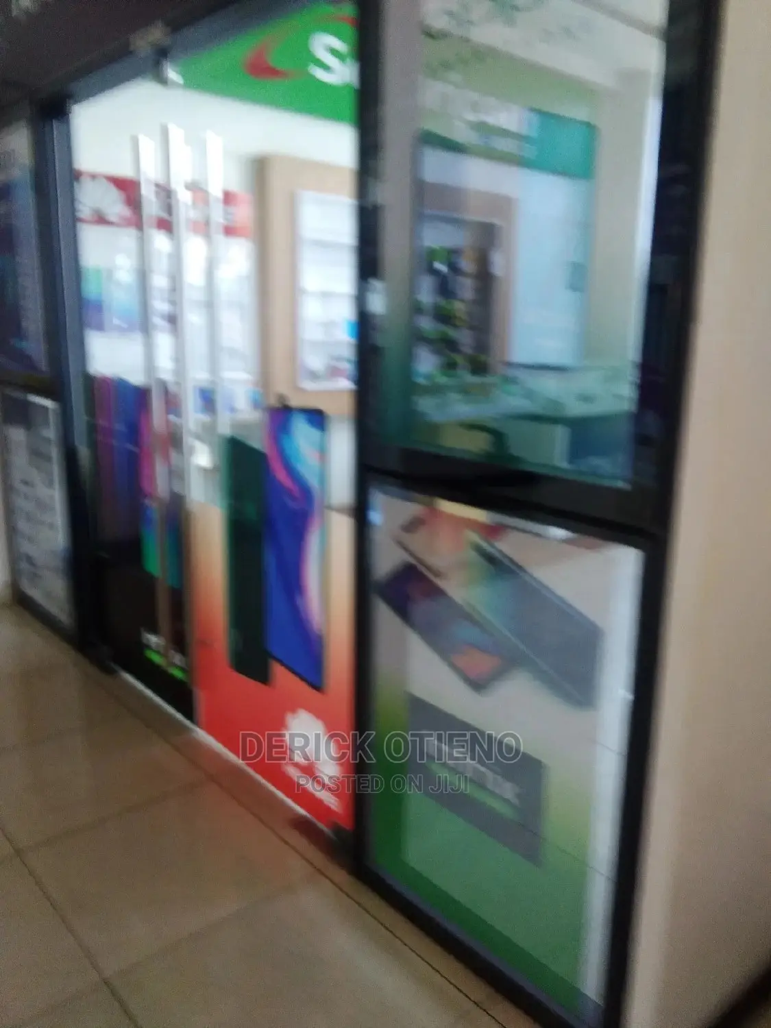 Modern shop in Kilimani's bustling business district, close to amenities and transport links. Perfect for retail or services. in Kilimani
