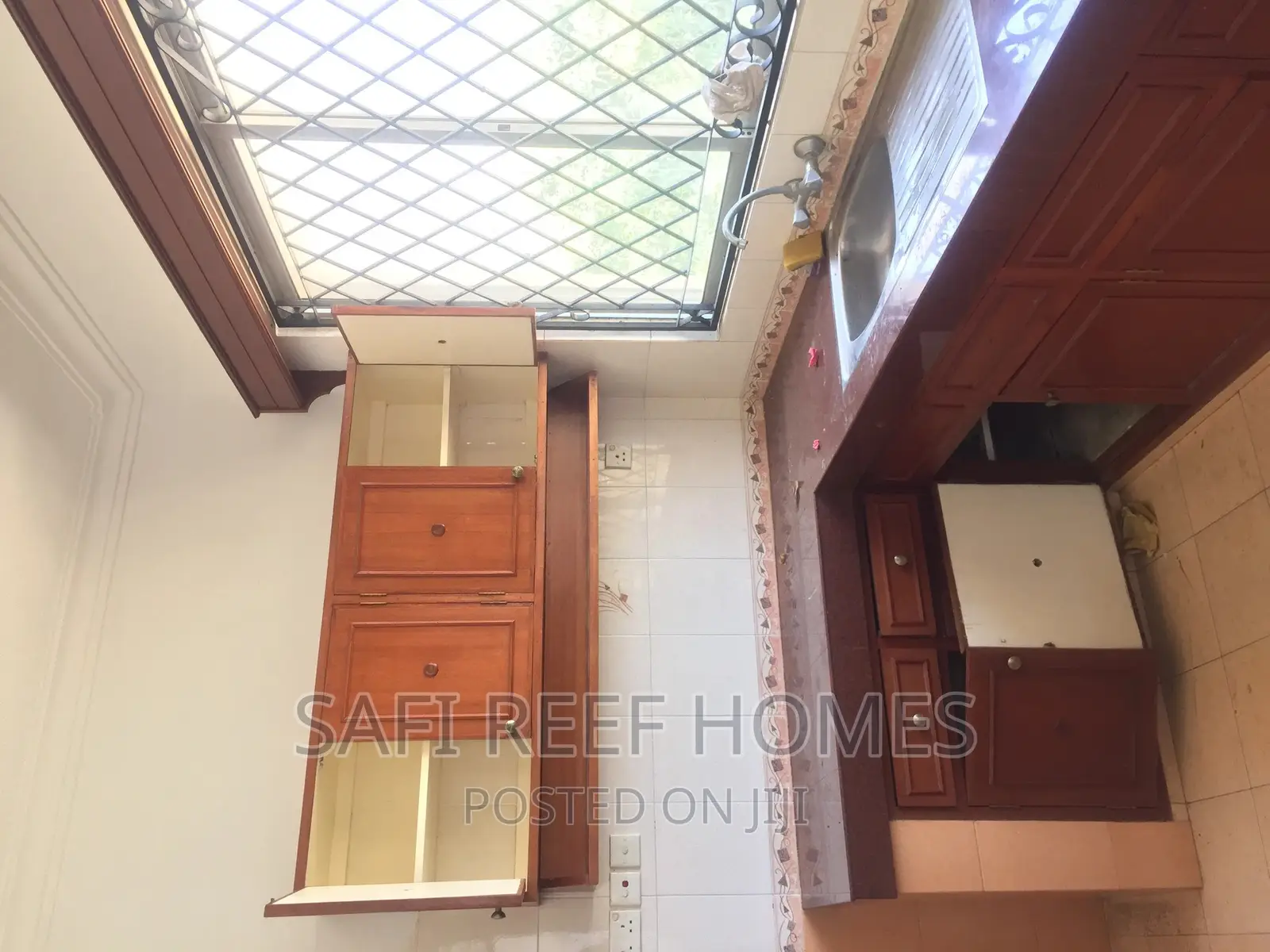 3-Bedroom Nyali Apartment - Ideal for Rent, Modern Amenities Included in Nyali