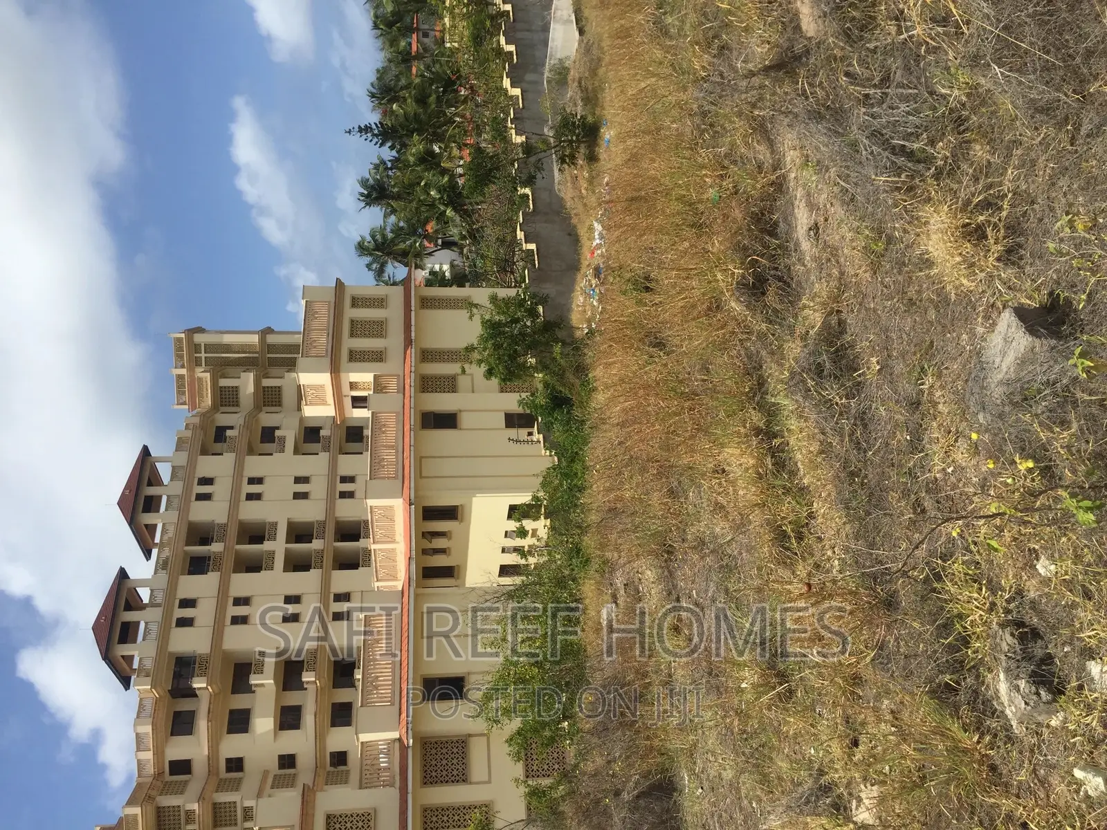 Dream Beachfront Property: 1 Acre for Sale in Nyali in Nyali