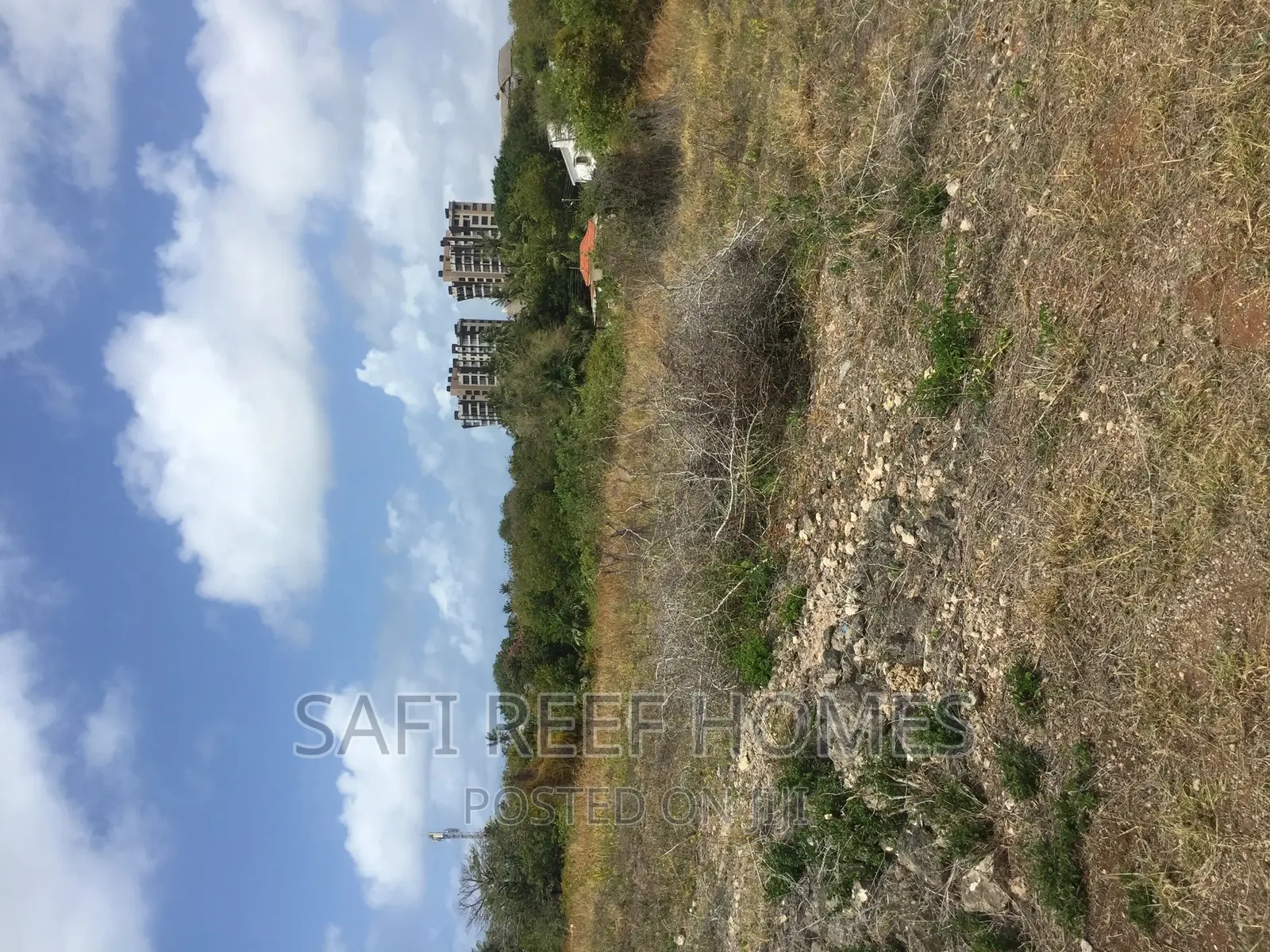 Dream Beachfront Property: 1 Acre for Sale in Nyali in Nyali