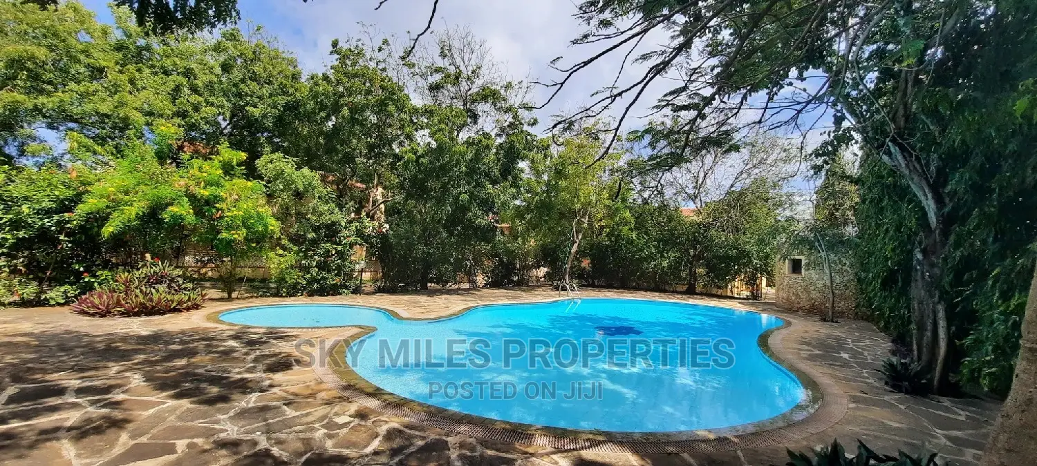 Spacious Oceanfront Estate for Sale - Serena The Ocean in Shanzu