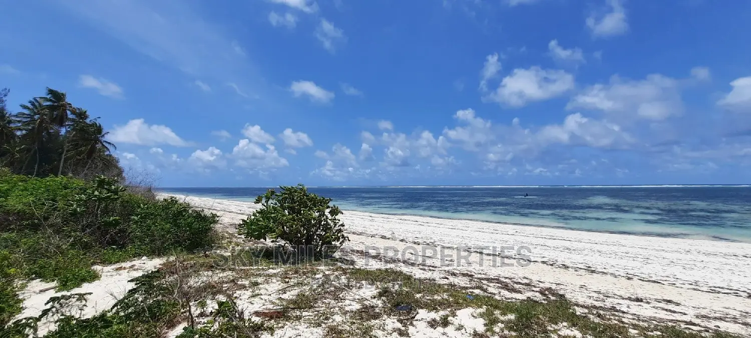 Beachfront Property - 10 Acres Available in Kikambala