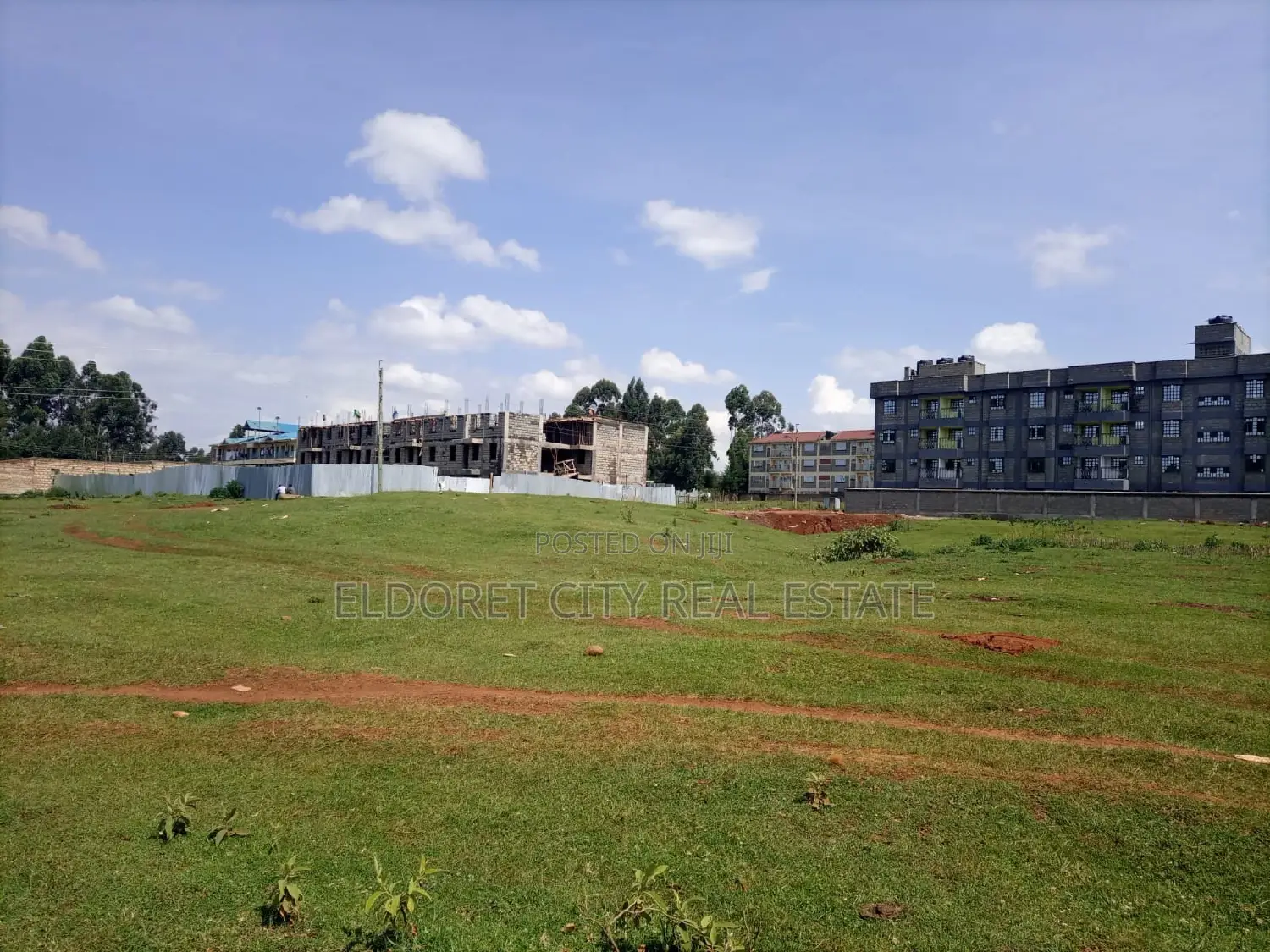 Dream 1/8 Plot for Flats or Rentals - Perfect for Investors or Developers in Racecourse