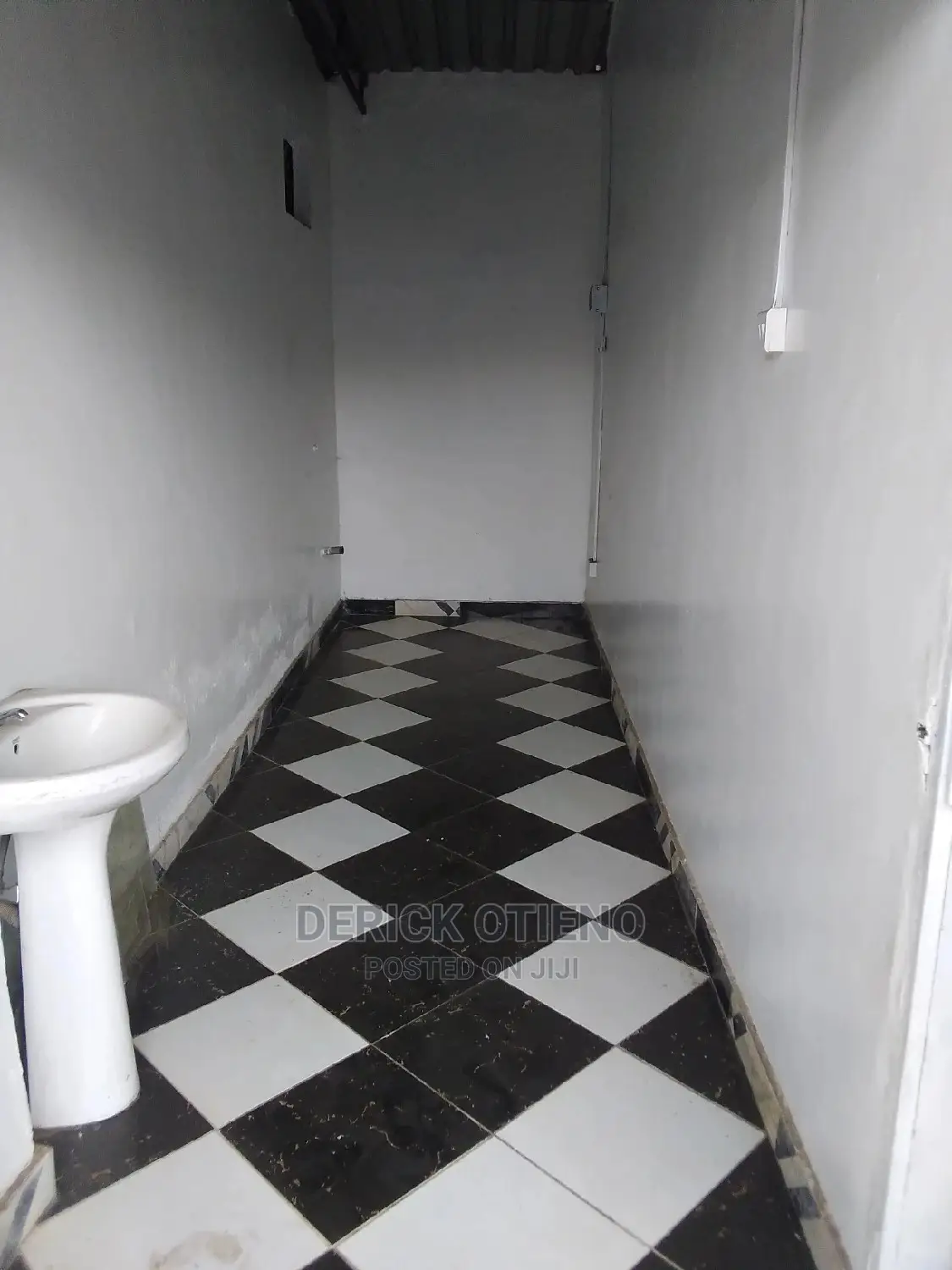 Commercial Shop Available in Nairobi West - Lease Now in Nairobi West