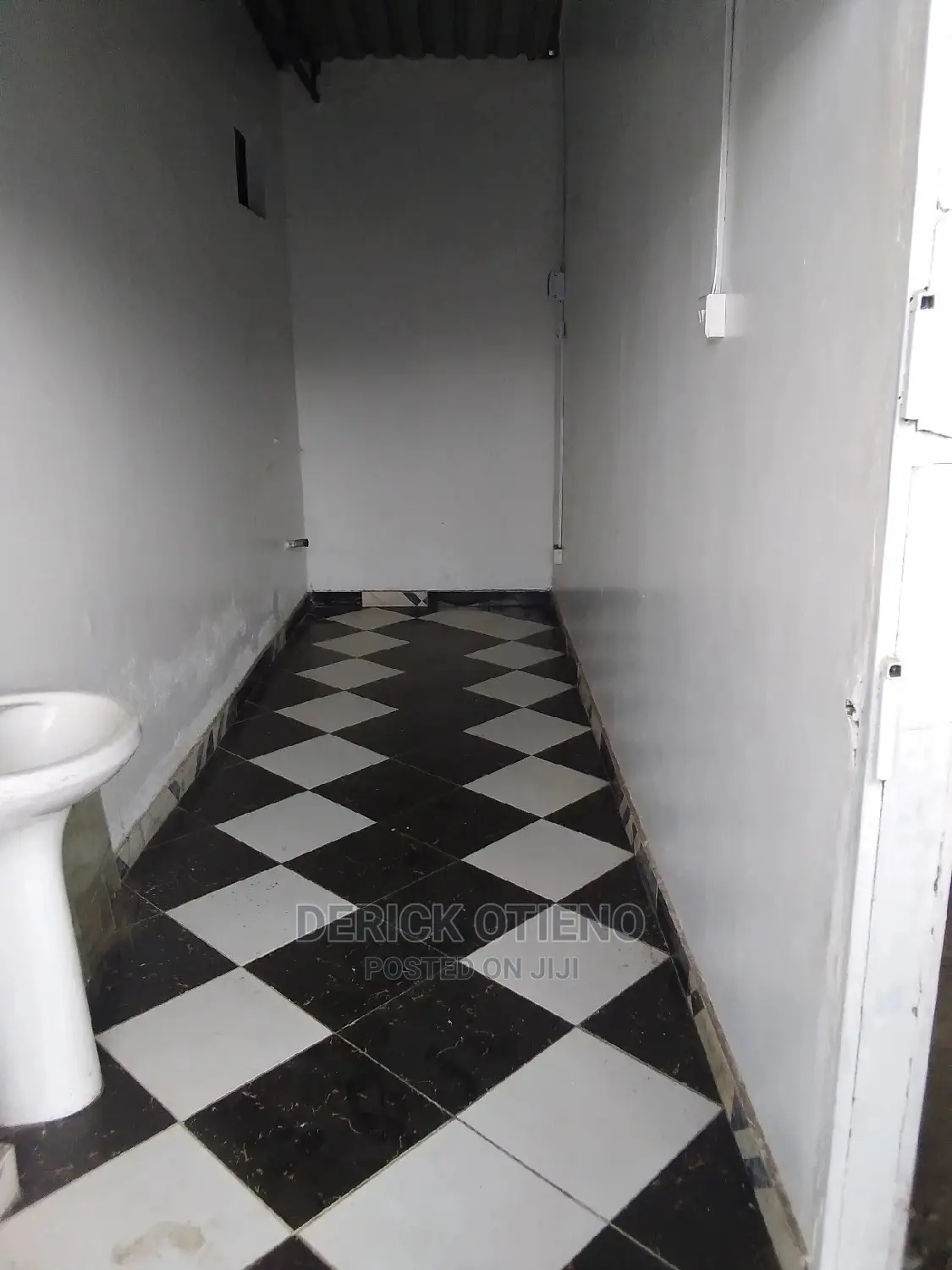 Commercial Shop Available in Nairobi West - Lease Now in Nairobi West