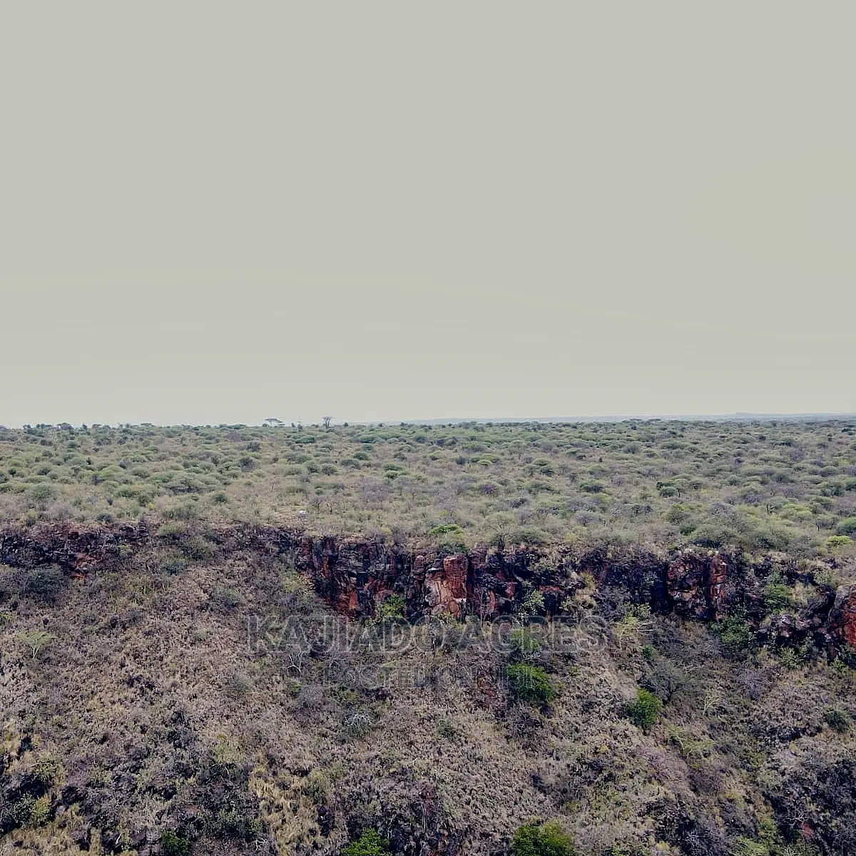 Cliff-Edge Acreage: 10 Acres in Lentoko for $420,000 Each in Ewuaso Oonkidong'I