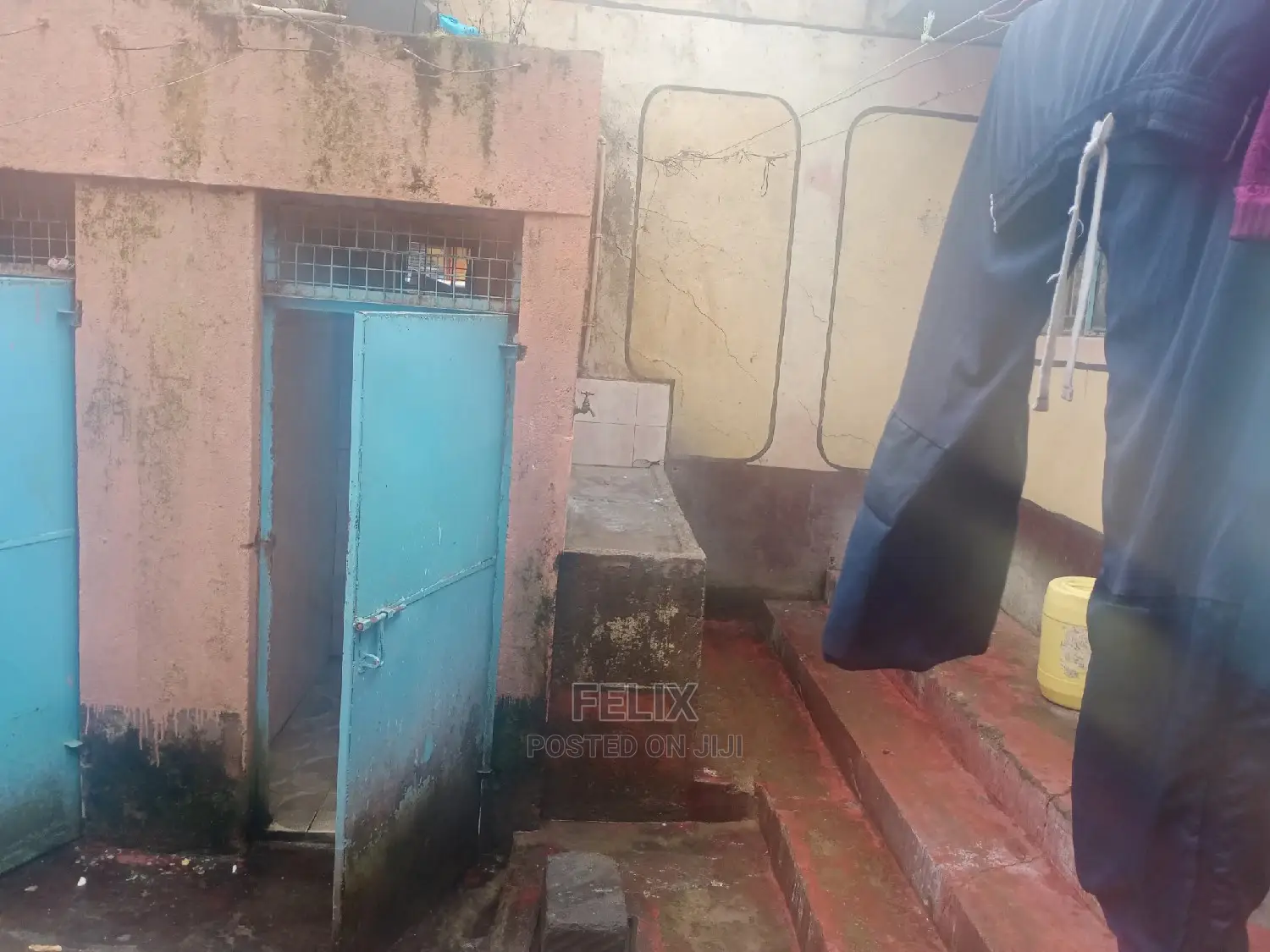 Karatina/Rafina House on Salefully Occupied Plot on Sale in Karatina Town