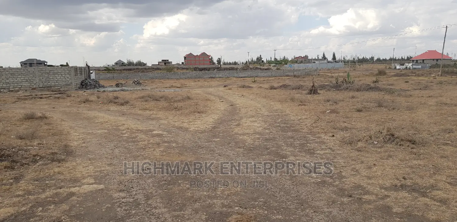 Spacious Land Plot Available in Katani - Invest Now! in Katani