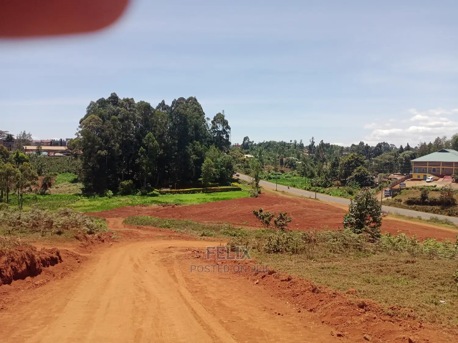 Half Acre Touching Karatina Dual Carriage in Karatina Town