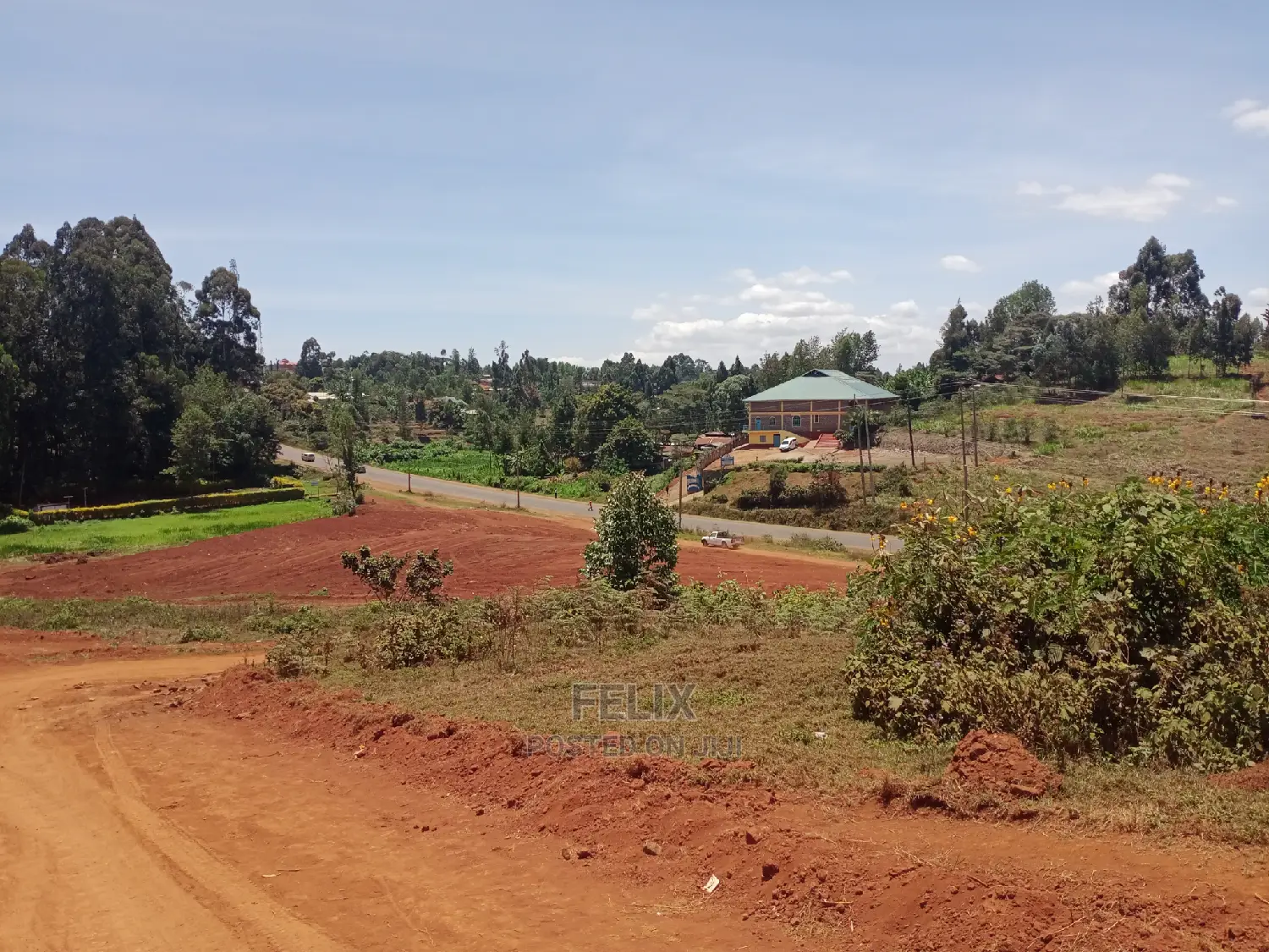 Half Acre Touching Karatina Dual Carriage in Karatina Town