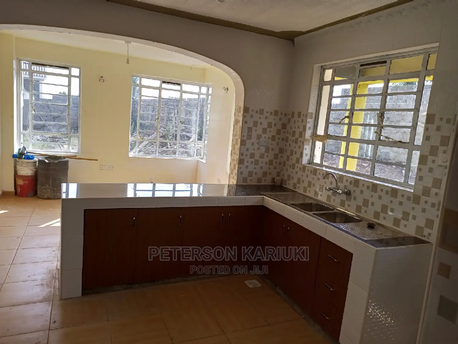 Maisonette with 4 Bedrooms for Sale in Kibiko, Kibiku in Kibiku