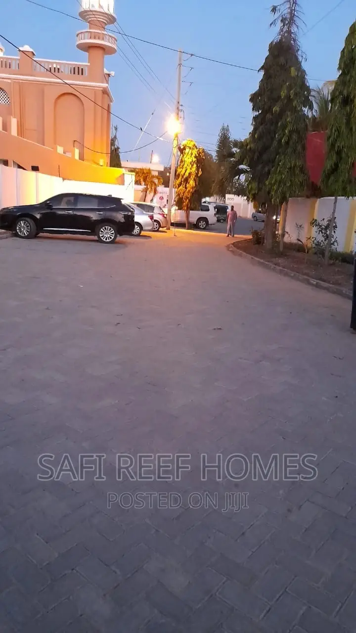 Spacious 3-Bedroom Apartment for Sale in Nyali in Nyali