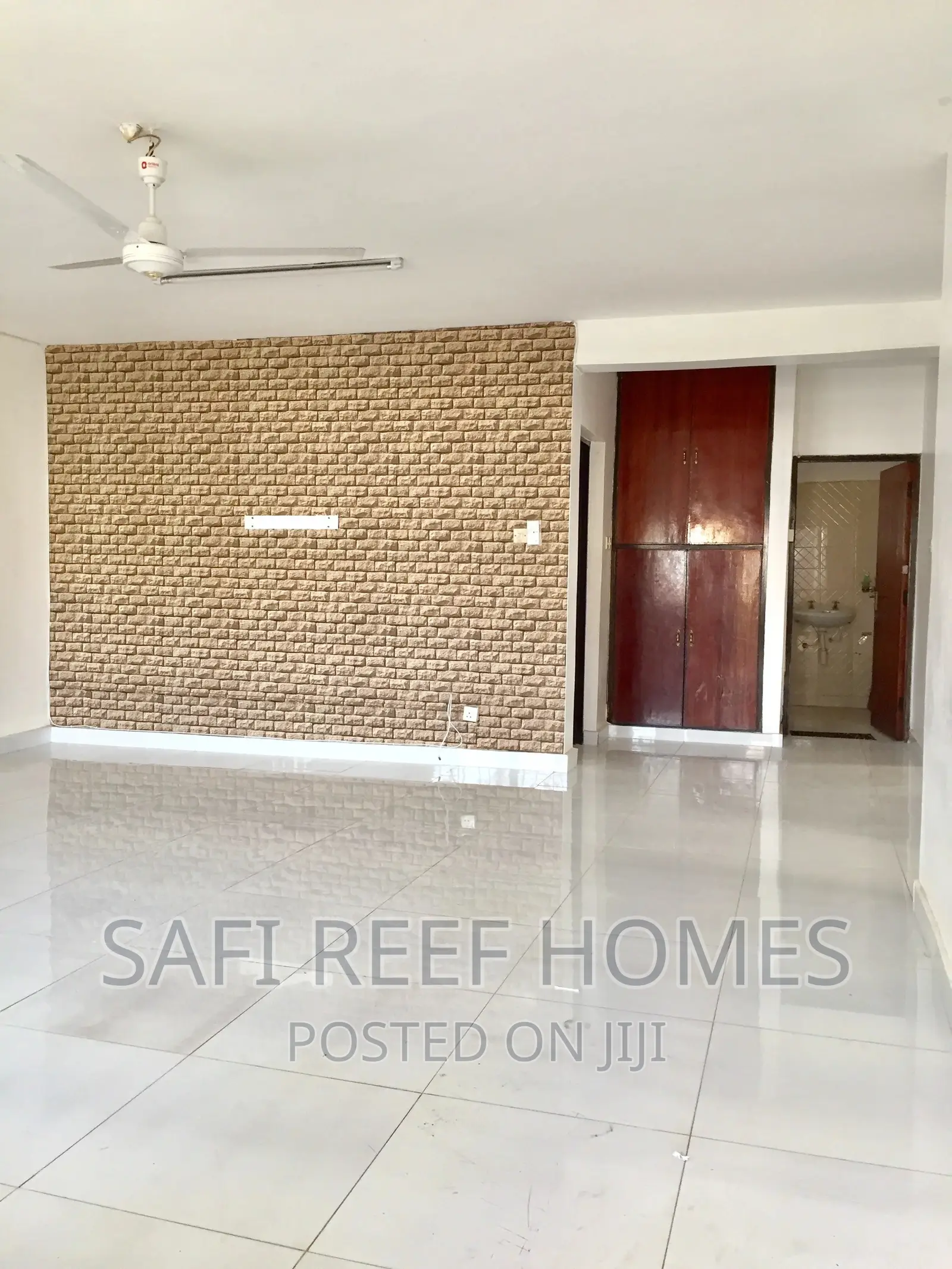 Bargain 3-Bedroom Apartment in Nyali - For Sale in Nyali