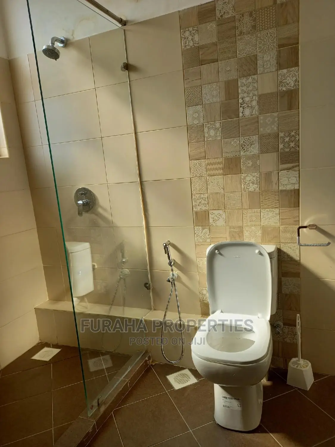 Spacious 3-Bedroom Flat in Classic Nyali - Ready for New Owner in Nyali