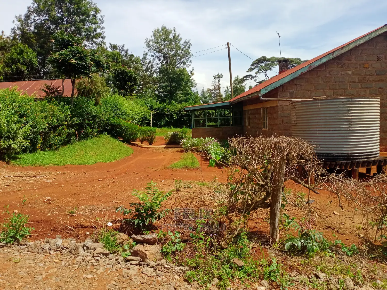 Karatina/50/100 Karindundu in Karatina Town