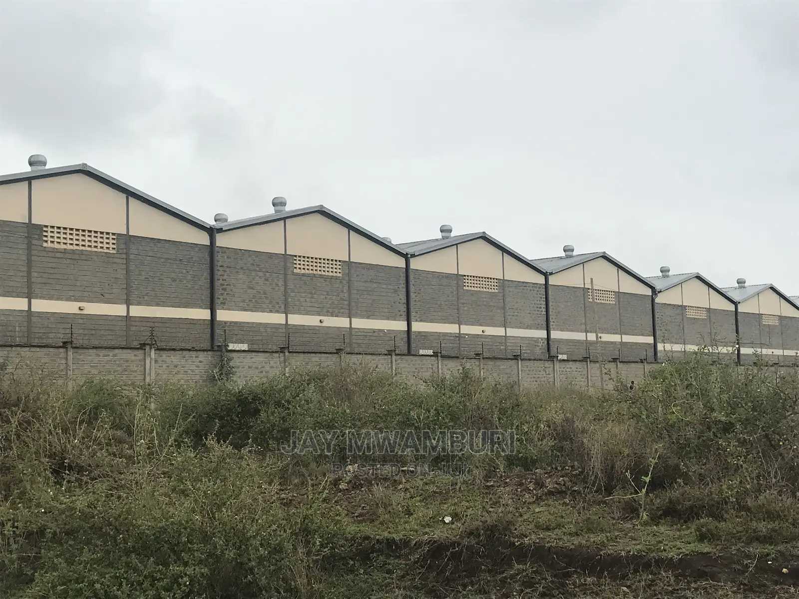 10 Acres’S Top Tank Arthi River in Lukenya