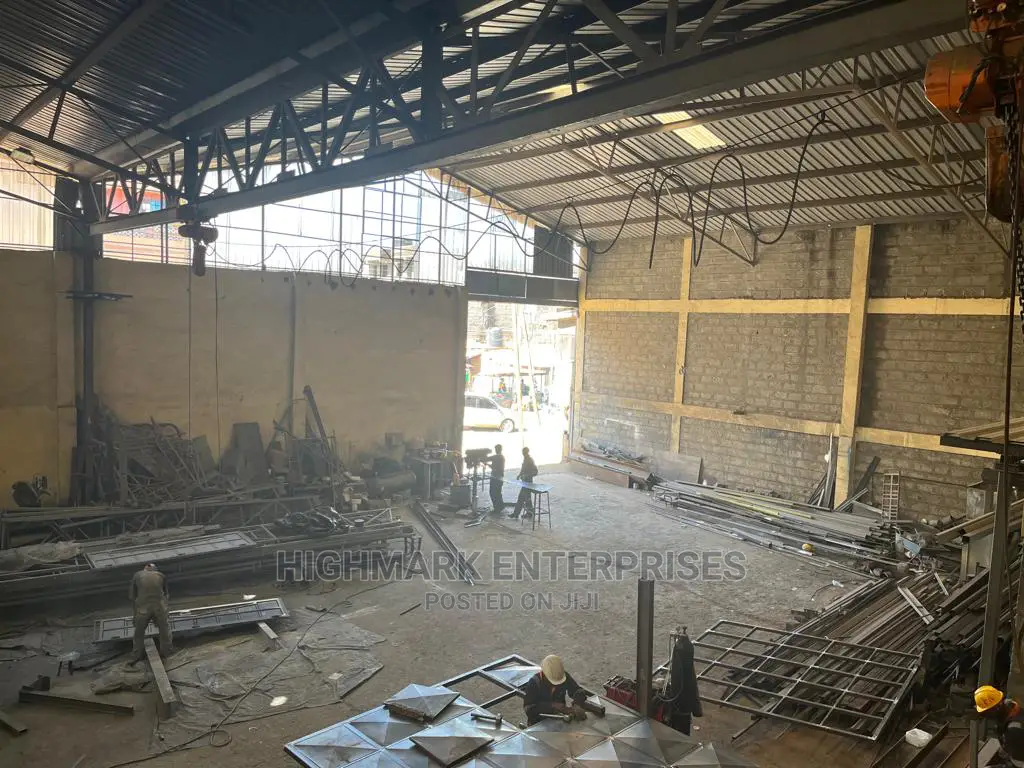 Rent 9000 Sq Ft Godown in Utawala - Ideal for Business in Utawala