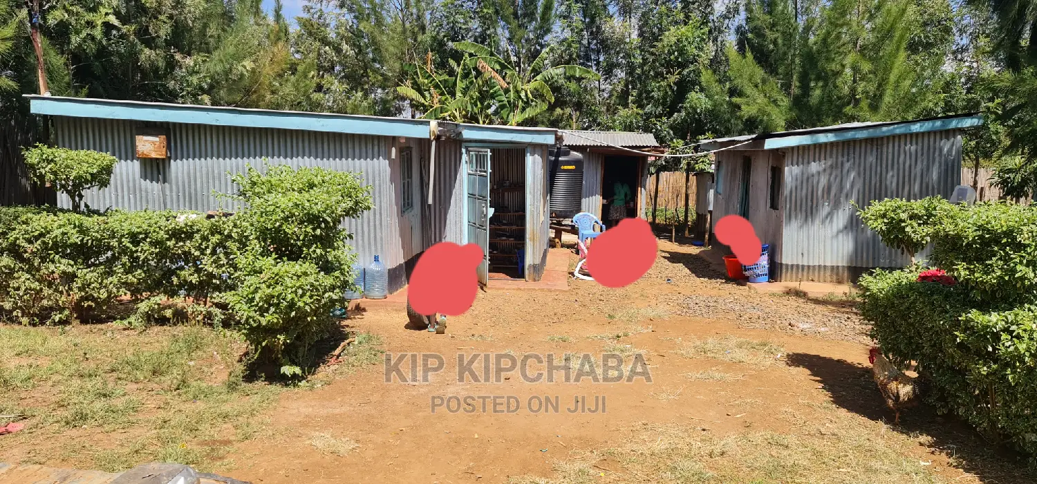2-Bed Bungalow in Kuinet - Immediate Sale Available in Kuinet
