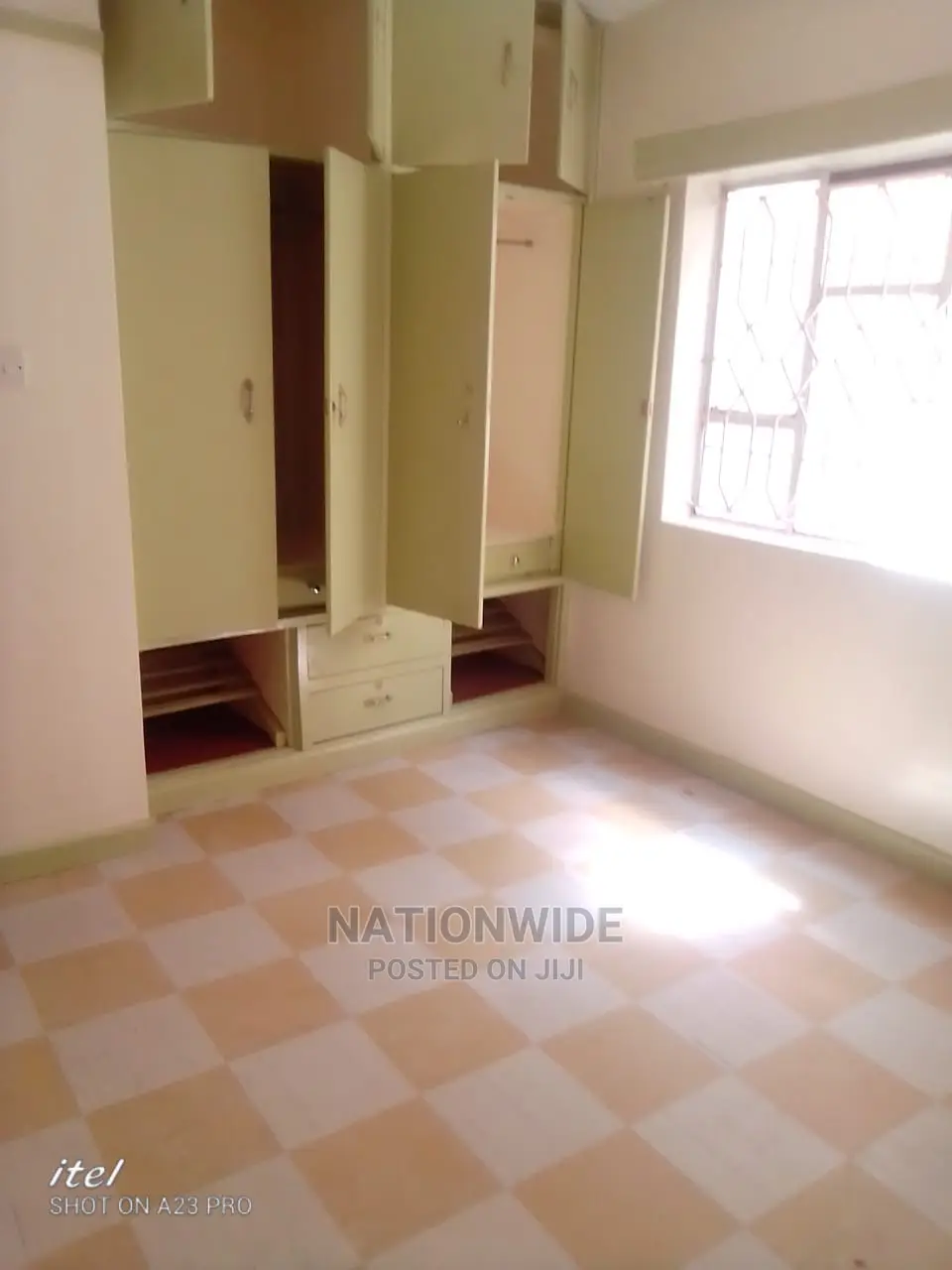 Luxurious 3-Bedroom Apartment in Highridge, Parklands for Lease in Parklands/Highridge