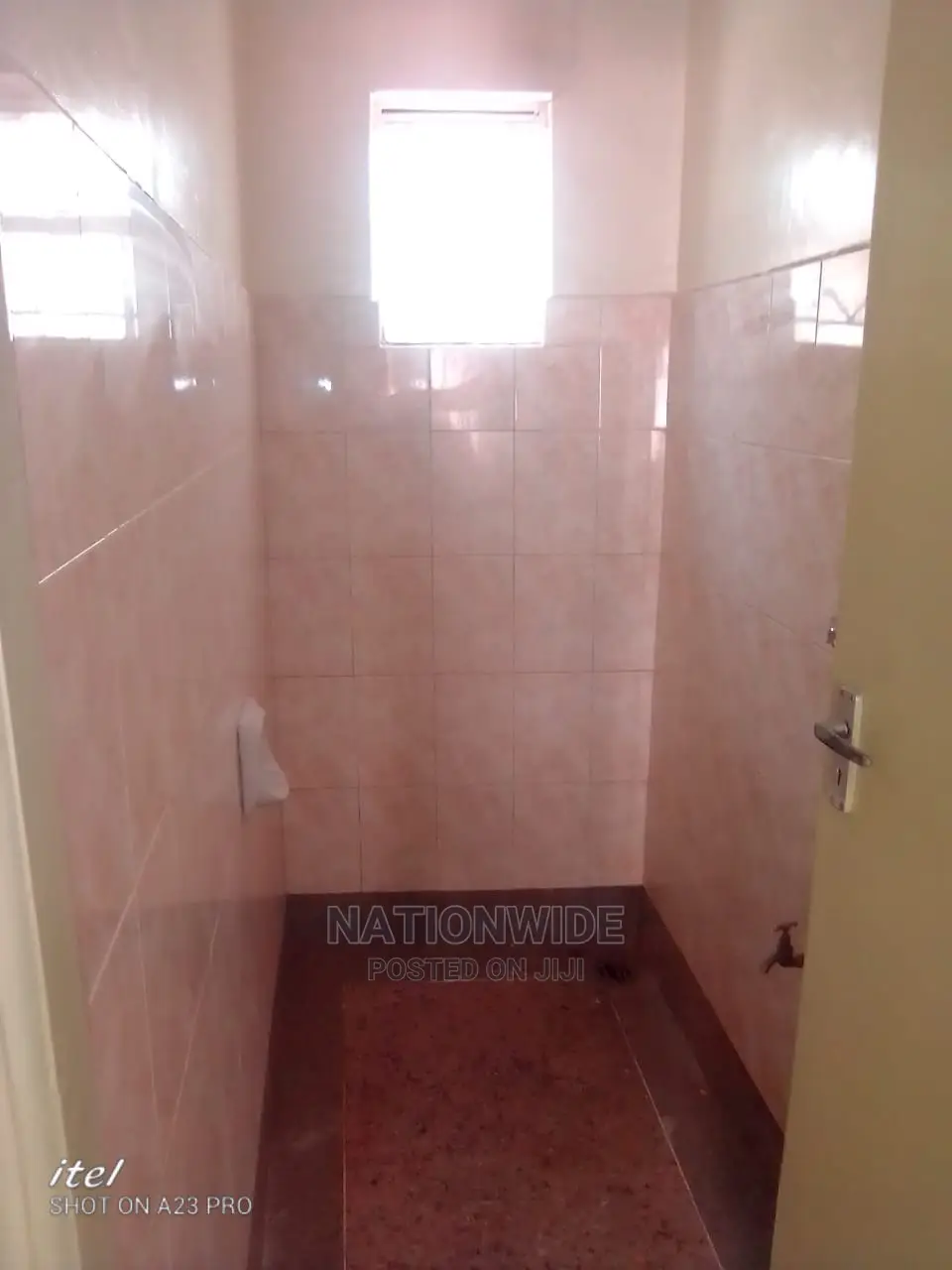 Luxurious 3-Bedroom Apartment in Highridge, Parklands for Lease in Parklands/Highridge
