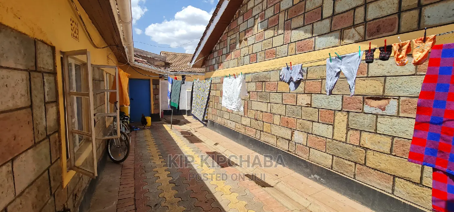 5-Bedroom Bungalow for Sale in Sought-After Kapsoya in Kapsoya