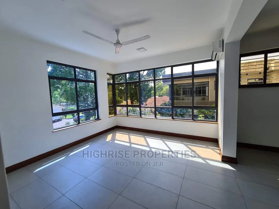 4bdrm Maisonette in Nyali for sale in Nyali