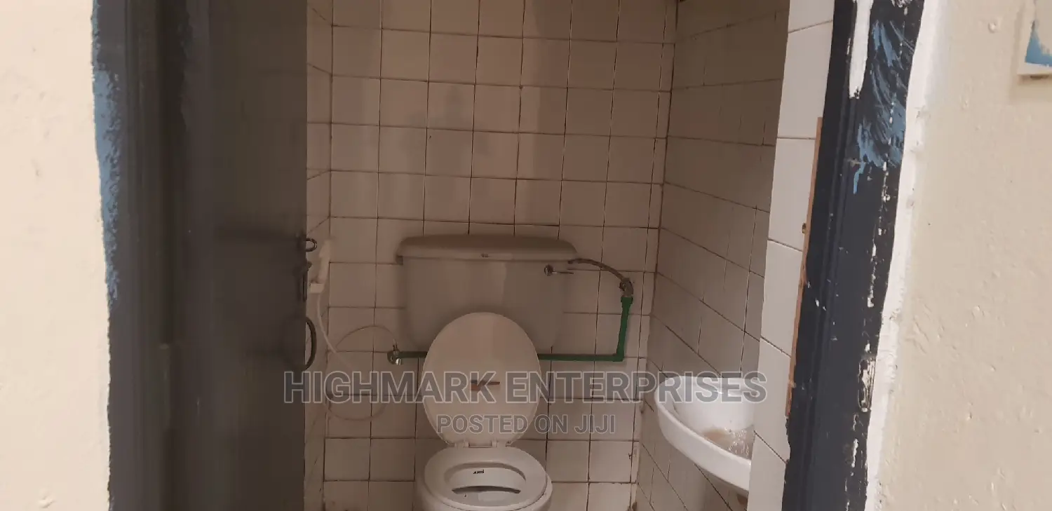 Warehouse Sale: Falcon Road Godowns in Industrial Area (Nairobi)