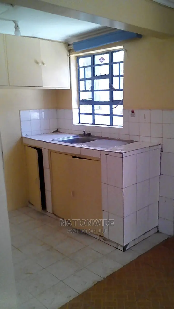 Kilimani, Hurlingham: Stylish 1-bedroom Bungalow Available for Rent in Hurlingham