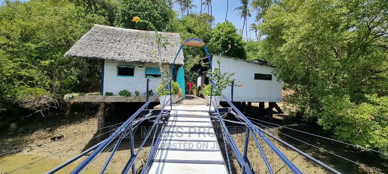Unique Floating Restaurant on 1 Acre Land in Mtwapa - For Sale in Mtwapa