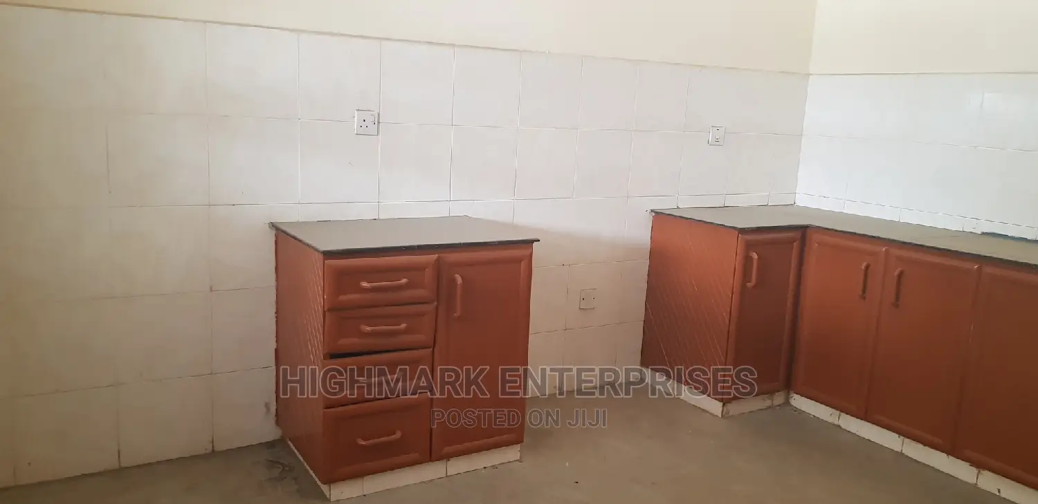 Find Your Warehouse Rental Today: Optimize Your Storage Needs in Industrial Area (Nairobi)