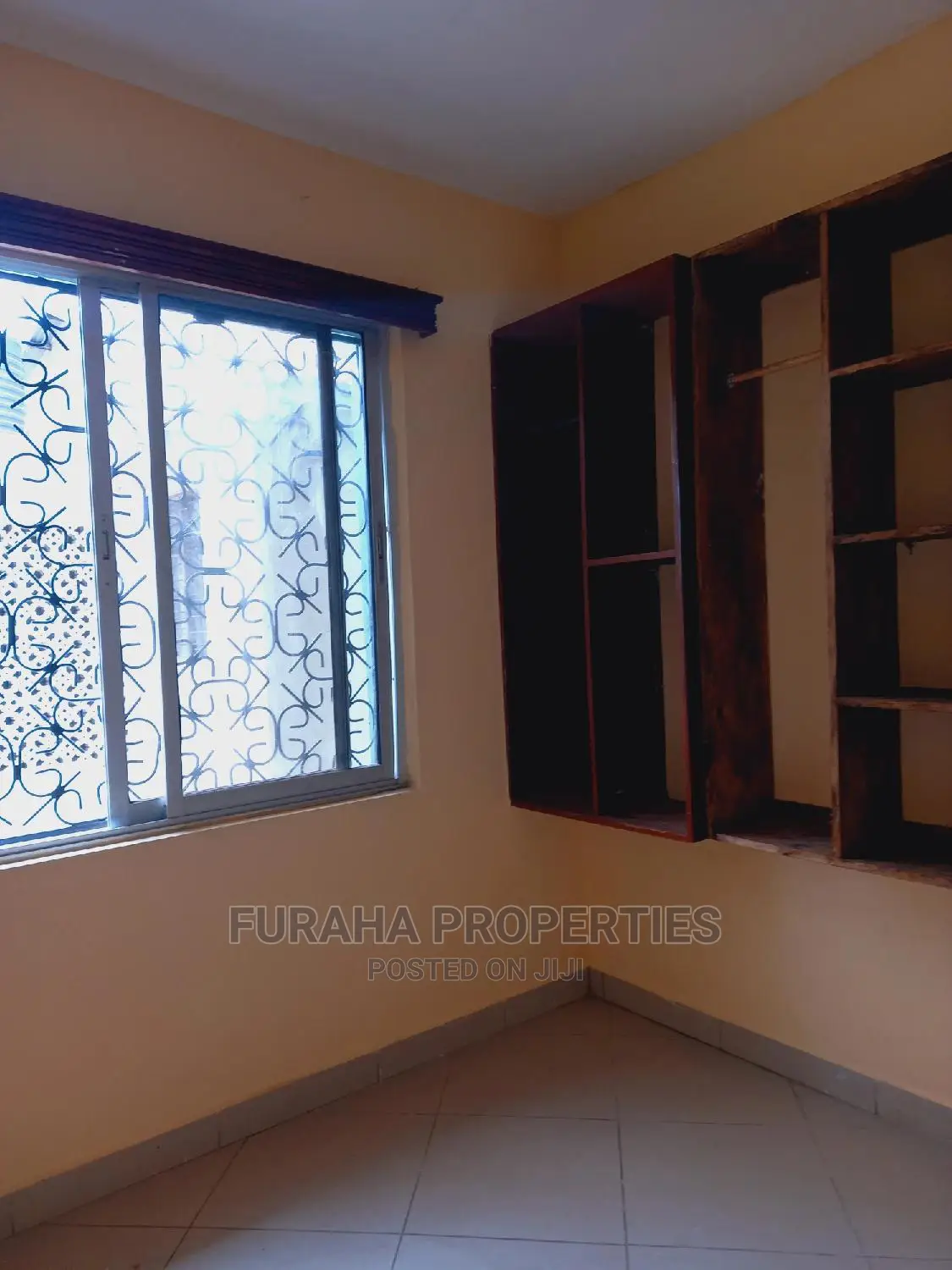 Mtwapa's Largest 10-Bedroom Flat Block for Sale - Don't Miss Out! in Mtwapa