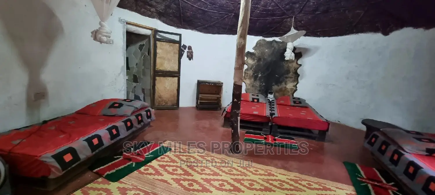 . Cultural Huts for Temporary Authentic Rental in Mtwapa