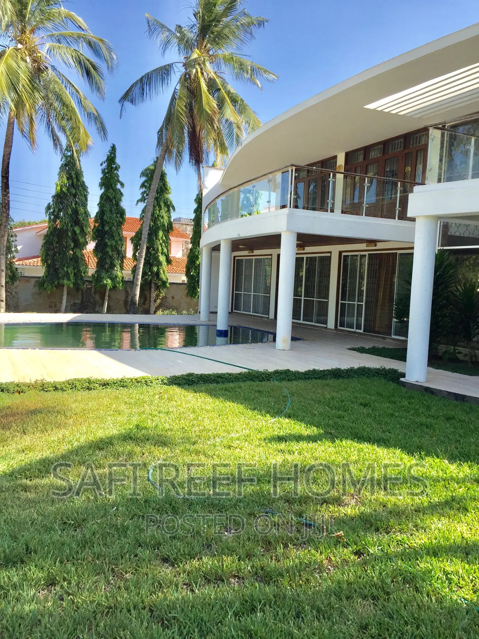 5-Bedroom Maisonette in Prime Nyali Location: For Sale in Nyali