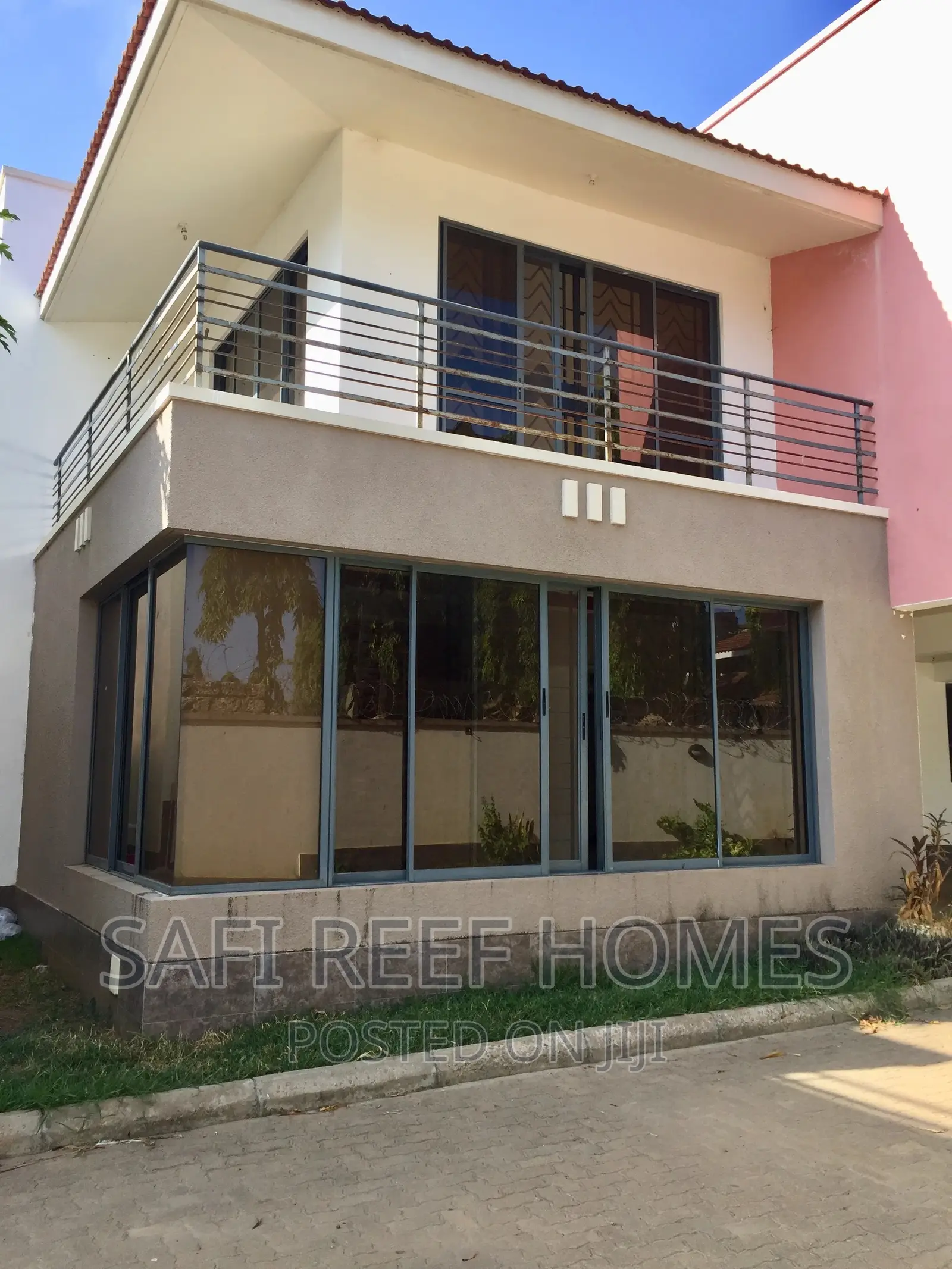 Nyali Villa with 4 Bedrooms Available for Lease in Nyali