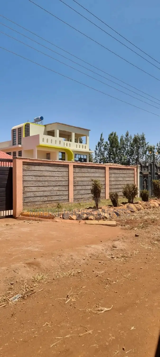 Dream Property Awaits: 50x100 Plots in Kenol - Seize the Opportunity in Kimorori/Wempa