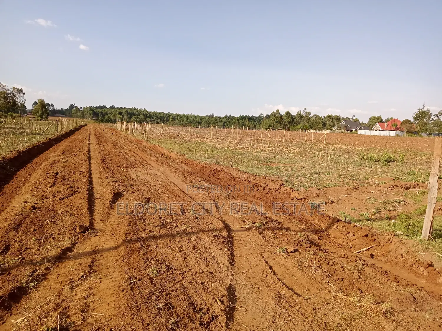 Outspan 1/4 Plots & 1/8 Plots - Great Value Offer in Eldoret West