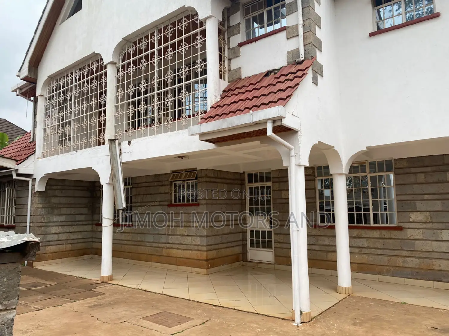 5-Bedroom Bungalow in Runda, Parklands/Highridge - For Sale in Parklands/Highridge