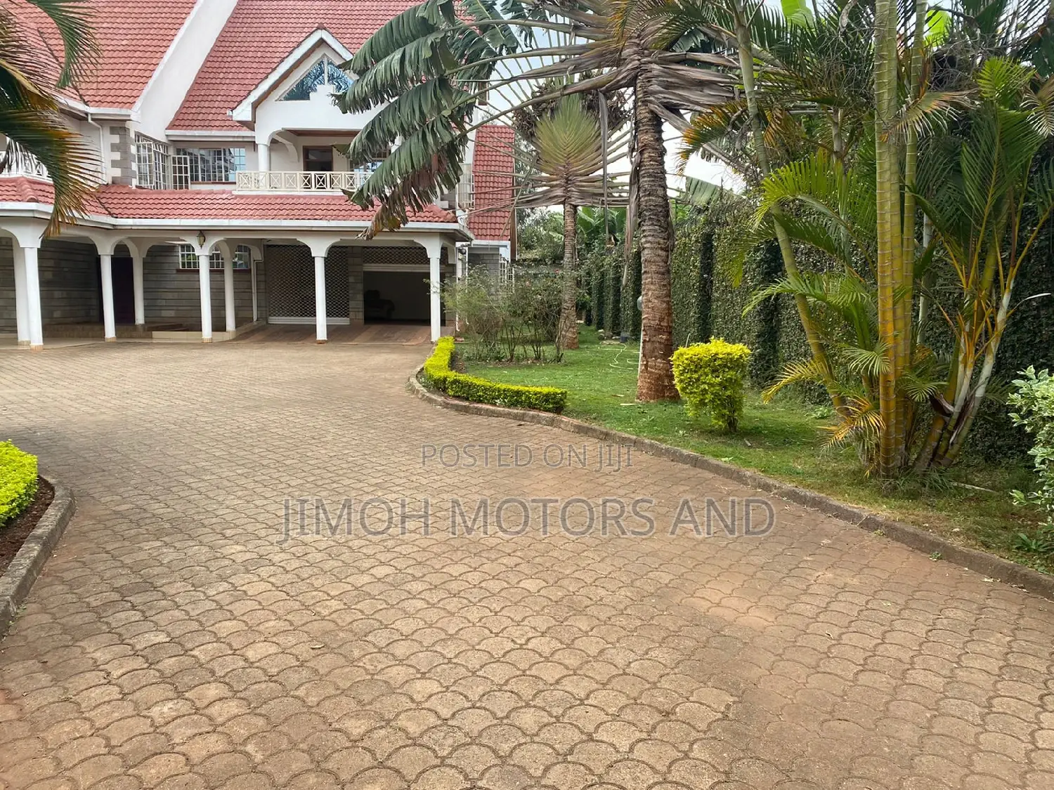 5-Bedroom Bungalow in Runda, Parklands/Highridge - For Sale in Parklands/Highridge