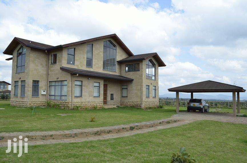 Kedong Sirwa, Naivasha: Stunning 4-Bedroom Villa - For Sale with Furnishings! in Naivasha