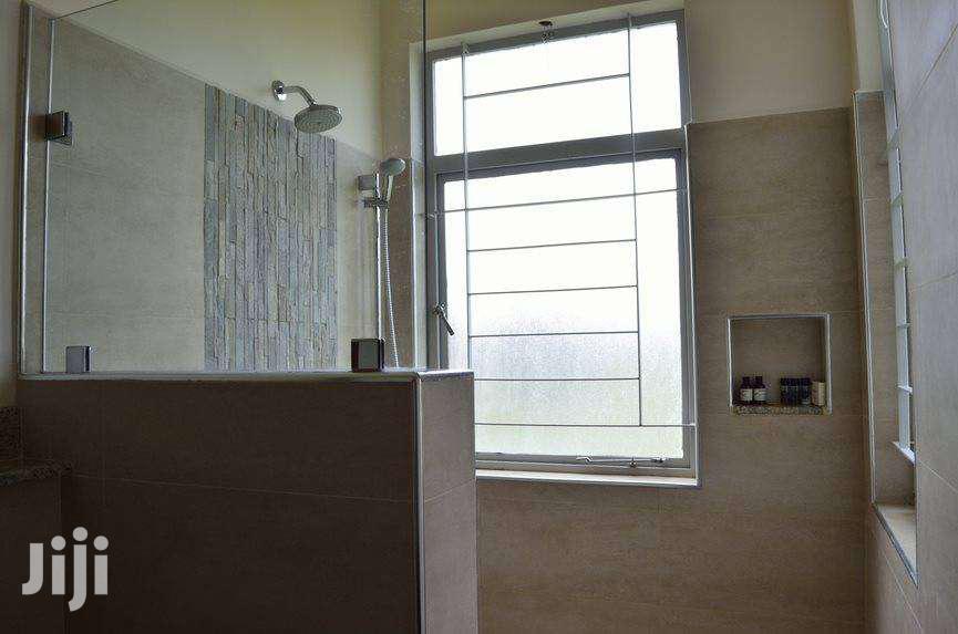 Kedong Sirwa, Naivasha: Stunning 4-Bedroom Villa - For Sale with Furnishings! in Naivasha