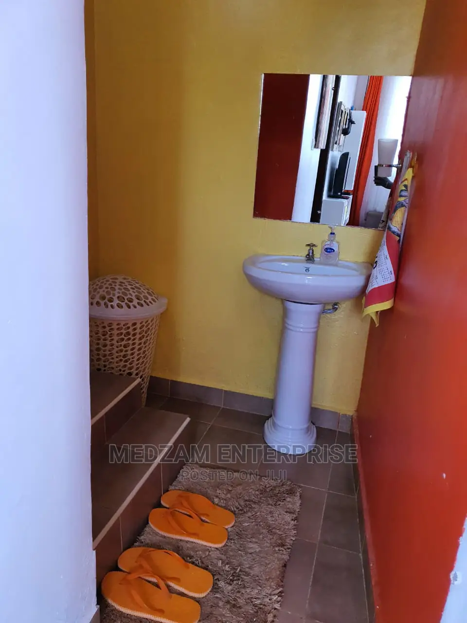 Airbnb: Modern 1-Bedroom in Vibrant Nyali, Mombasa in Bamburi