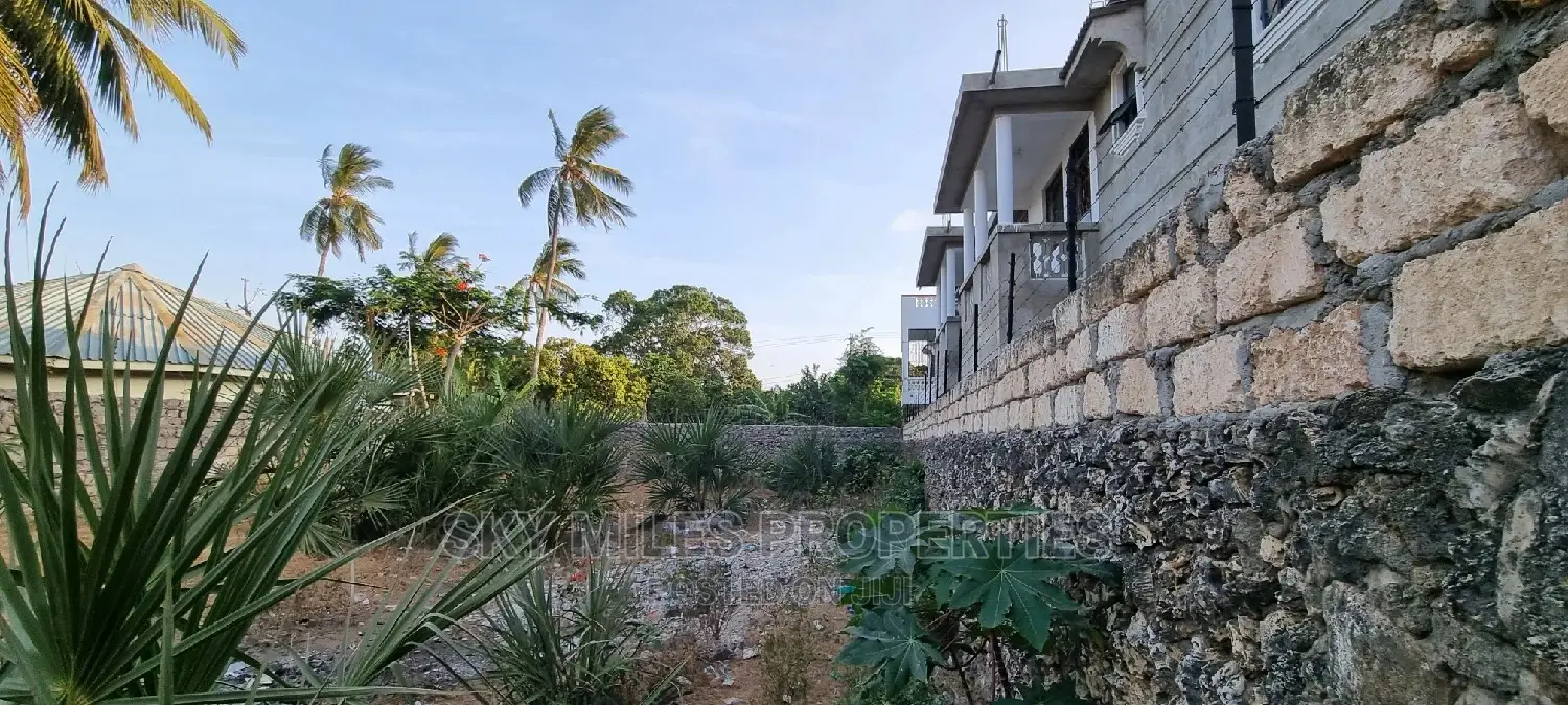 For Sale: Secure Walled Plot in Mtwapa, Kenya in Mtwapa