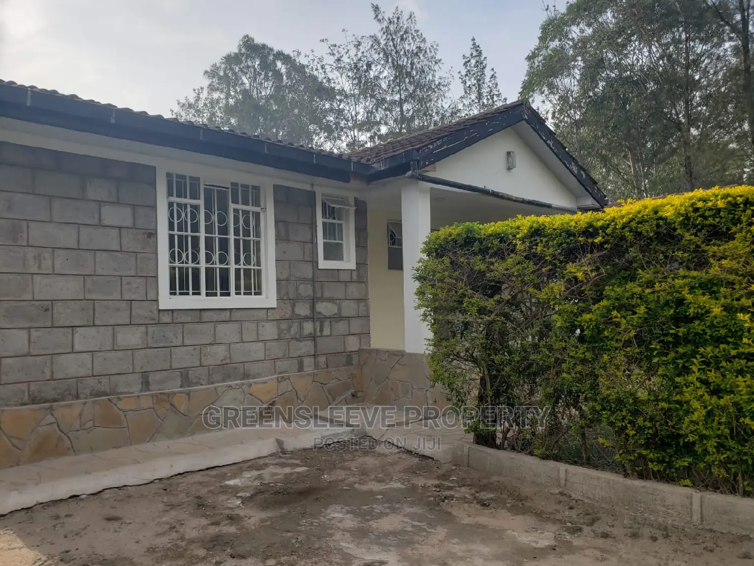 3bdrm Bungalow in Mangari Roads Karen, Hardy for Rent in Hardy
