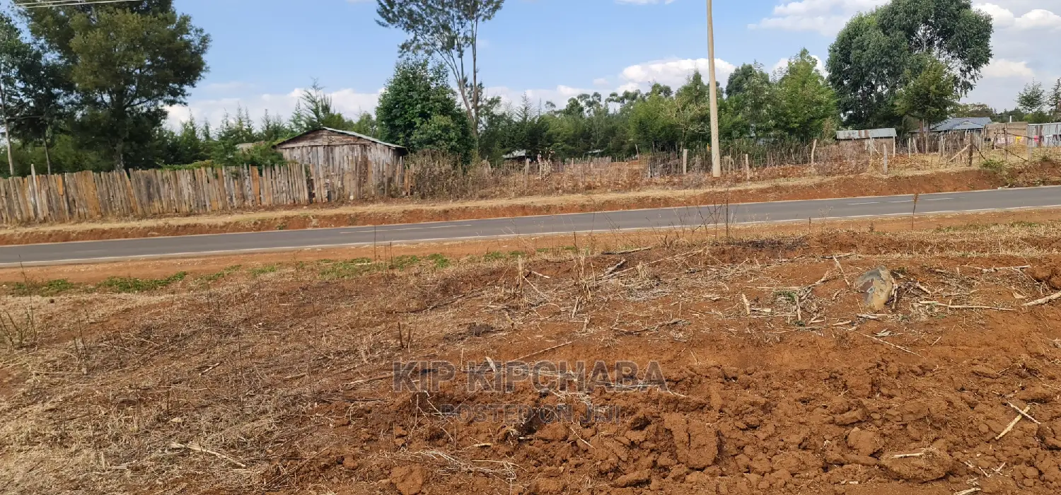 Commercial Property in Naibery, Ldoret - Adjacent to Tarmac Road Access in Illula