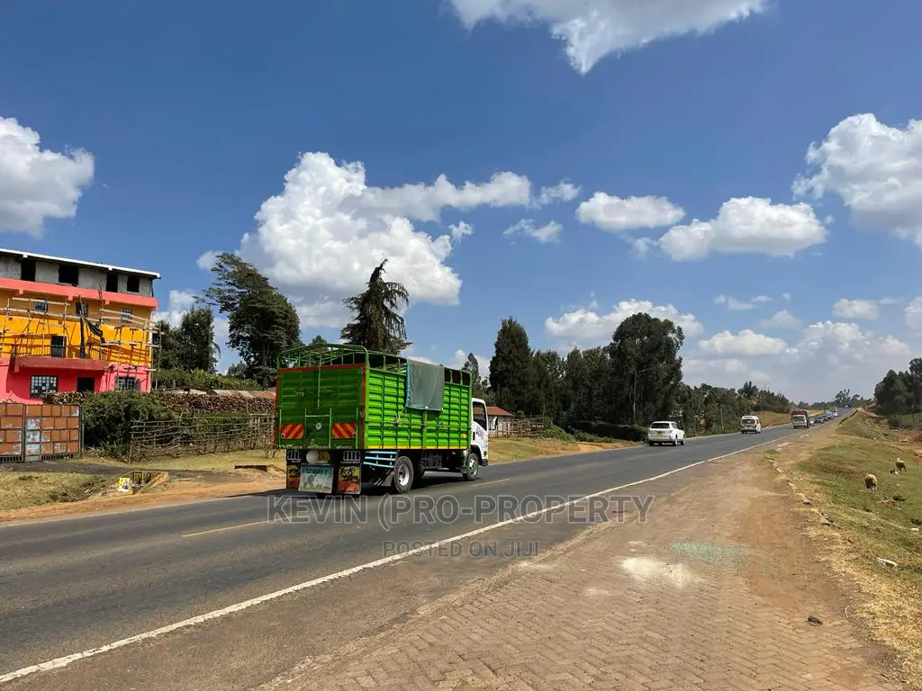 Prime Commercial Land for Sale: Nairobi-Nakuru Highway, Limuru in Limuru CBD