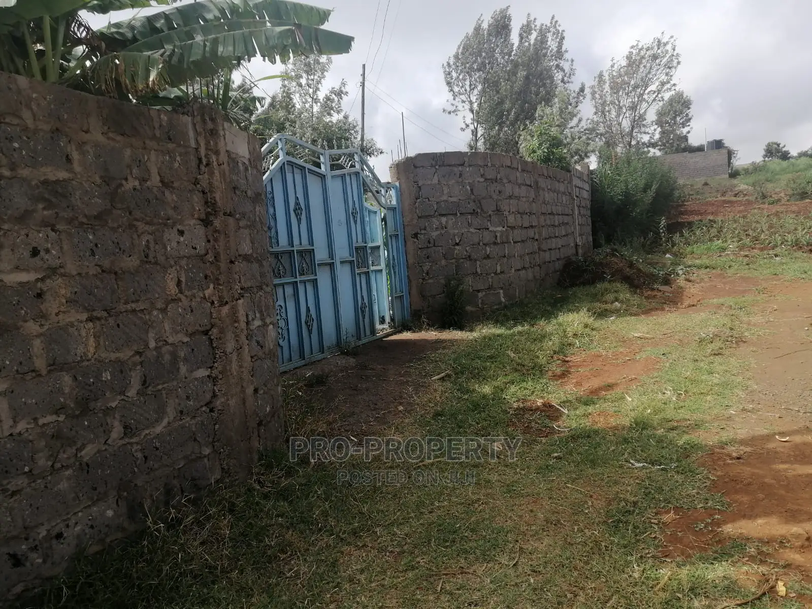 Kikuyu: Spacious Plot Opportunity in Gikambura in Karai