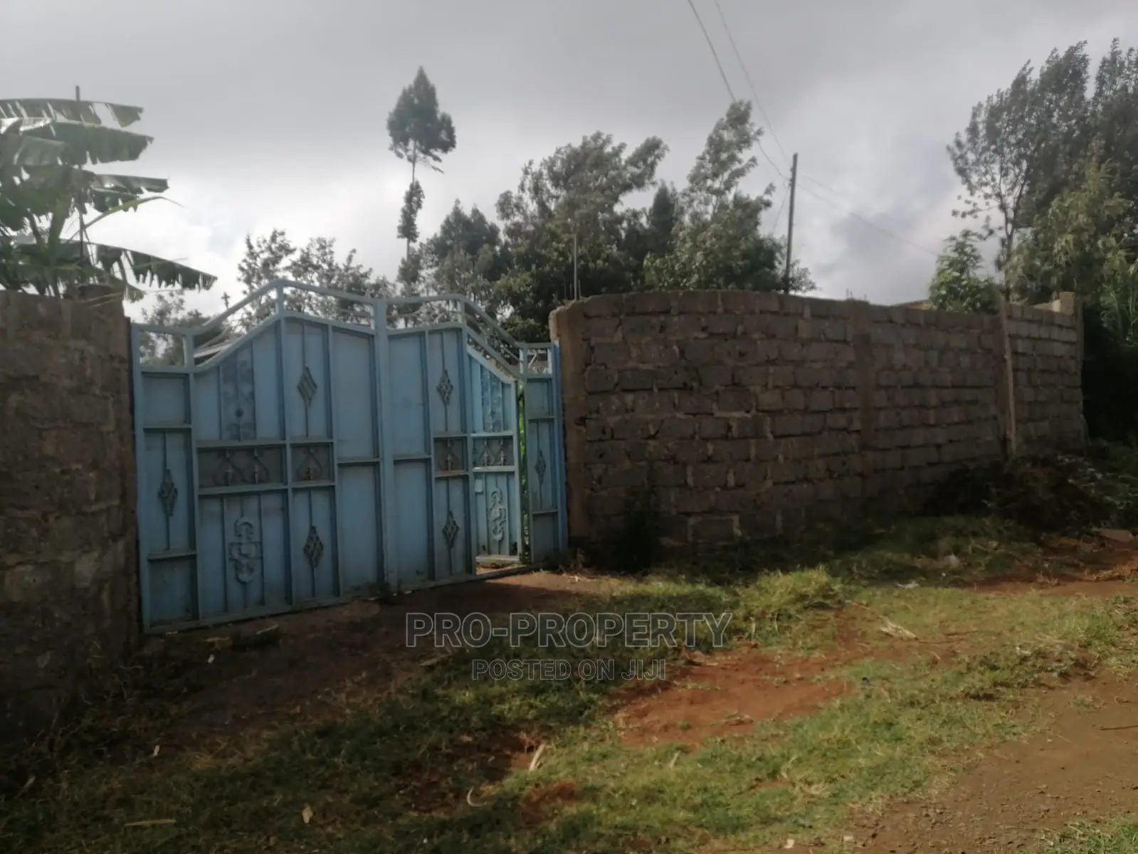 Kikuyu: Spacious Plot Opportunity in Gikambura in Karai